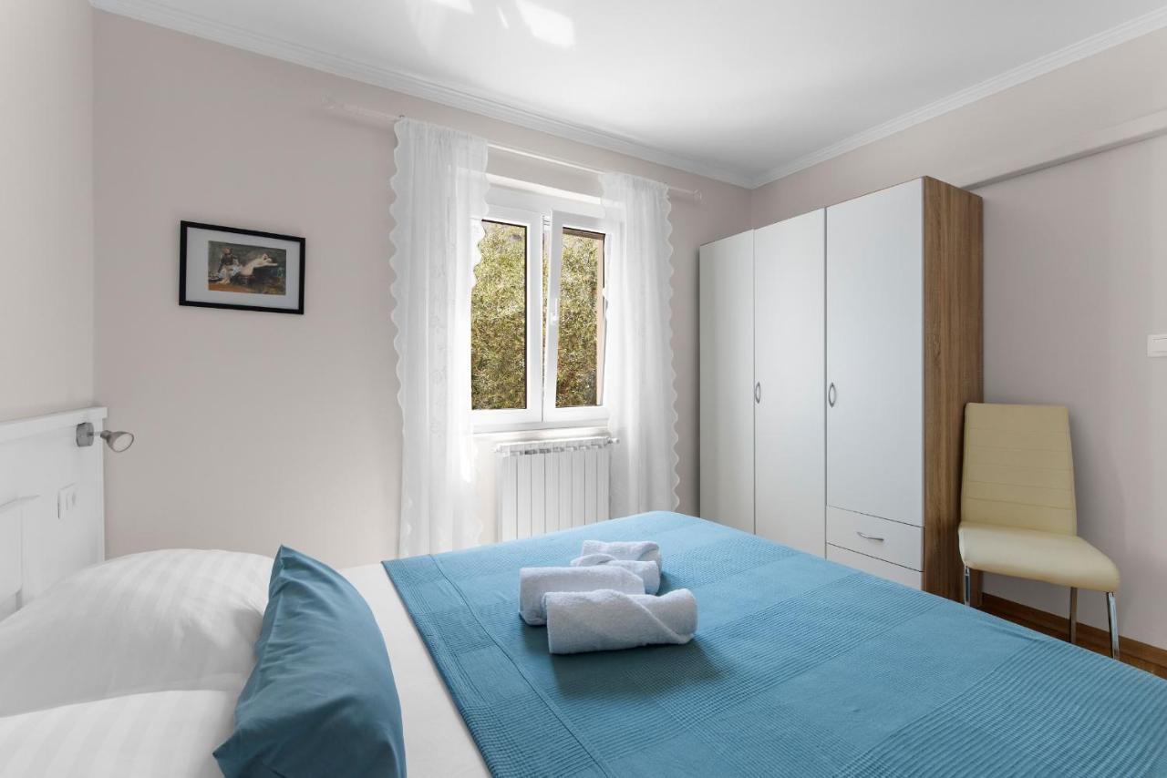 Villa Hope - Apartments With Shared Pool Porec Luaran gambar