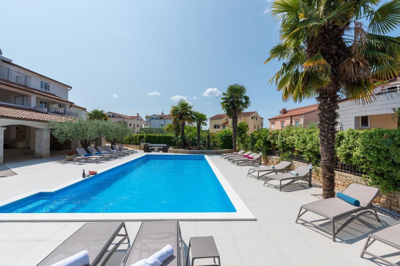 Villa Hope - Apartments With Shared Pool Porec Luaran gambar