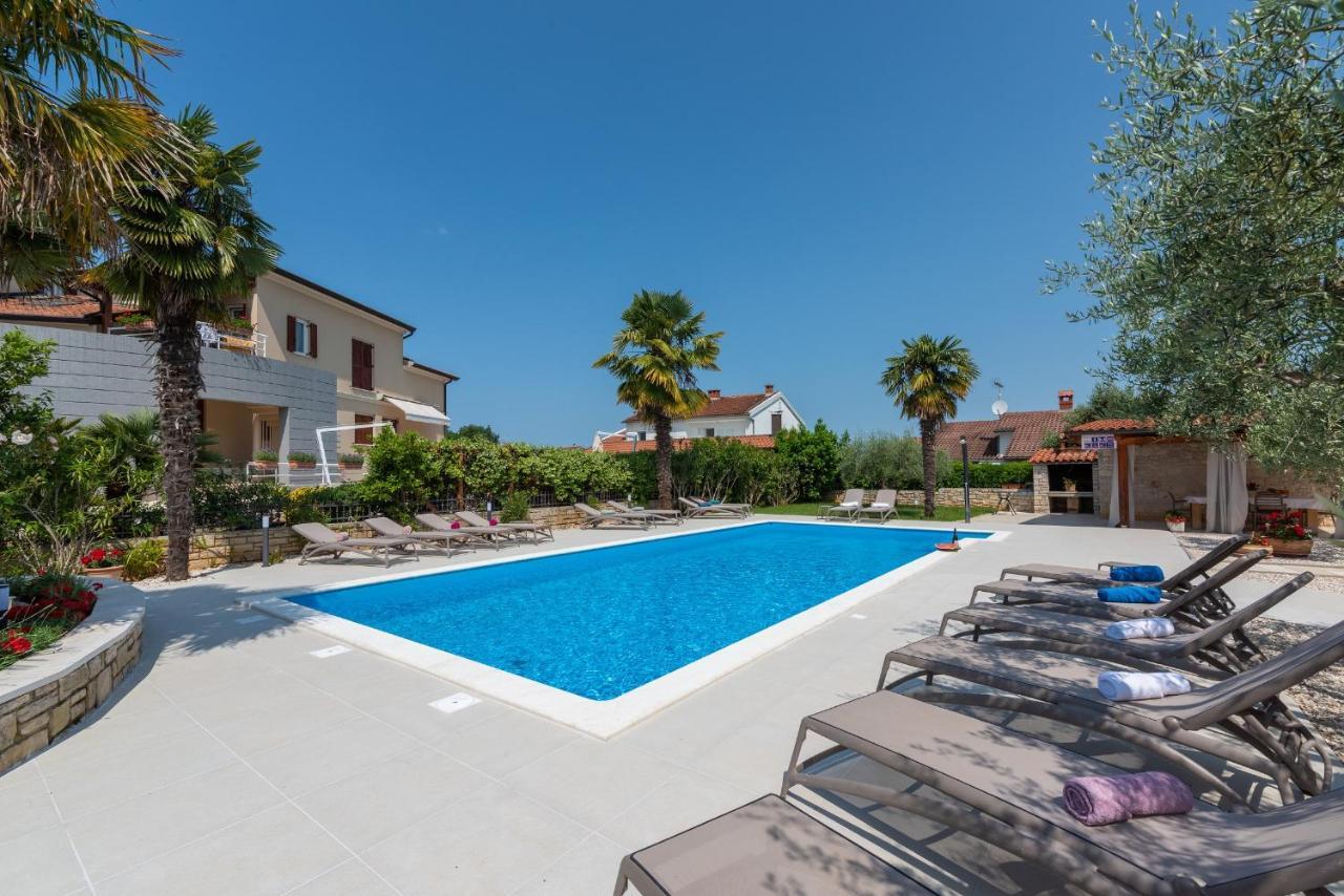 Villa Hope - Apartments With Shared Pool Porec Luaran gambar