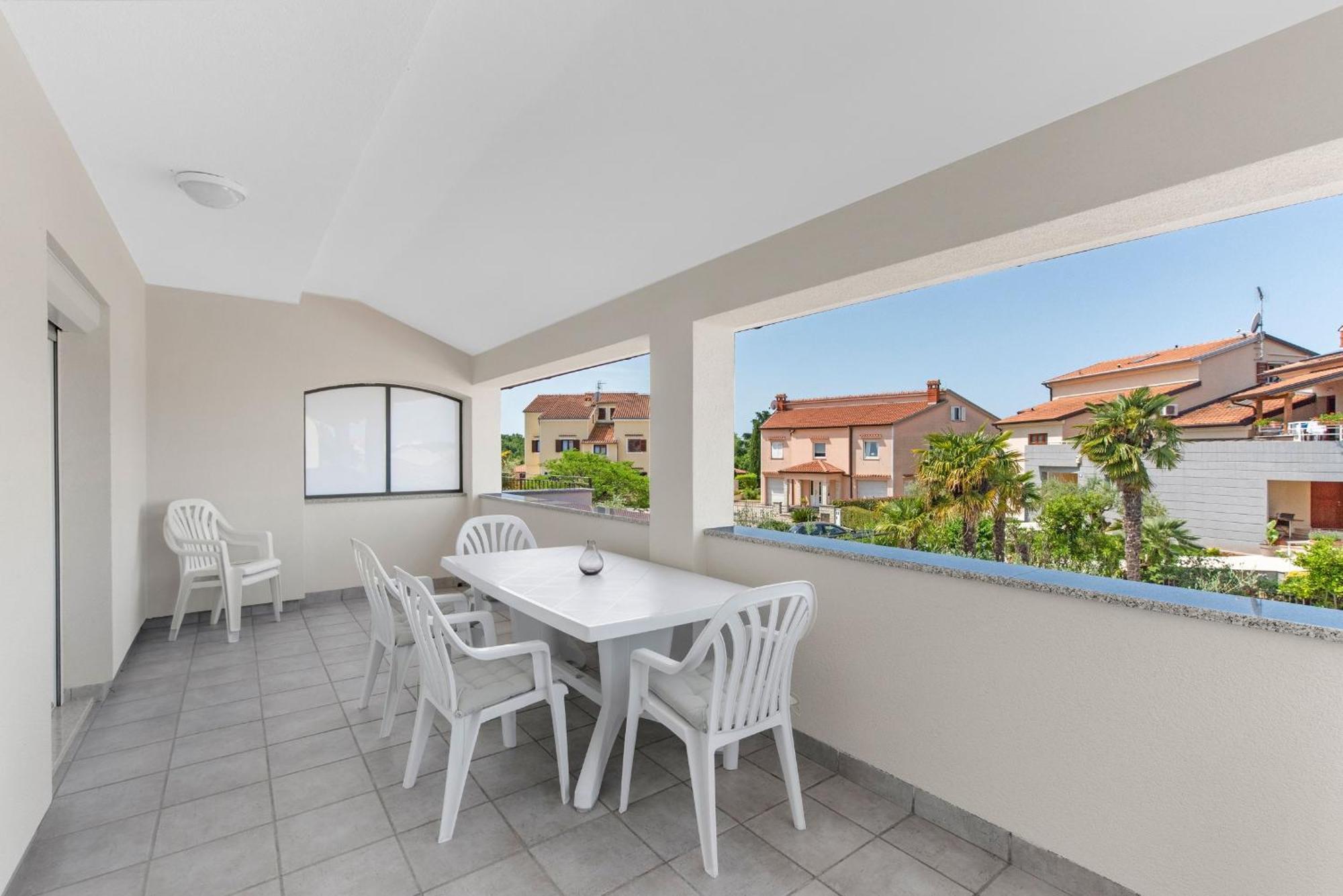 Villa Hope - Apartments With Shared Pool Porec Bilik gambar
