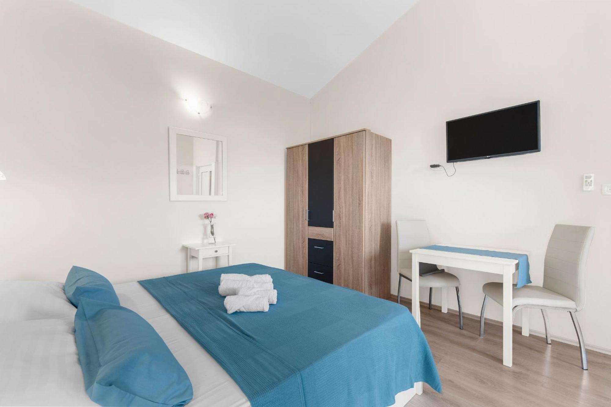 Villa Hope - Apartments With Shared Pool Porec Bilik gambar