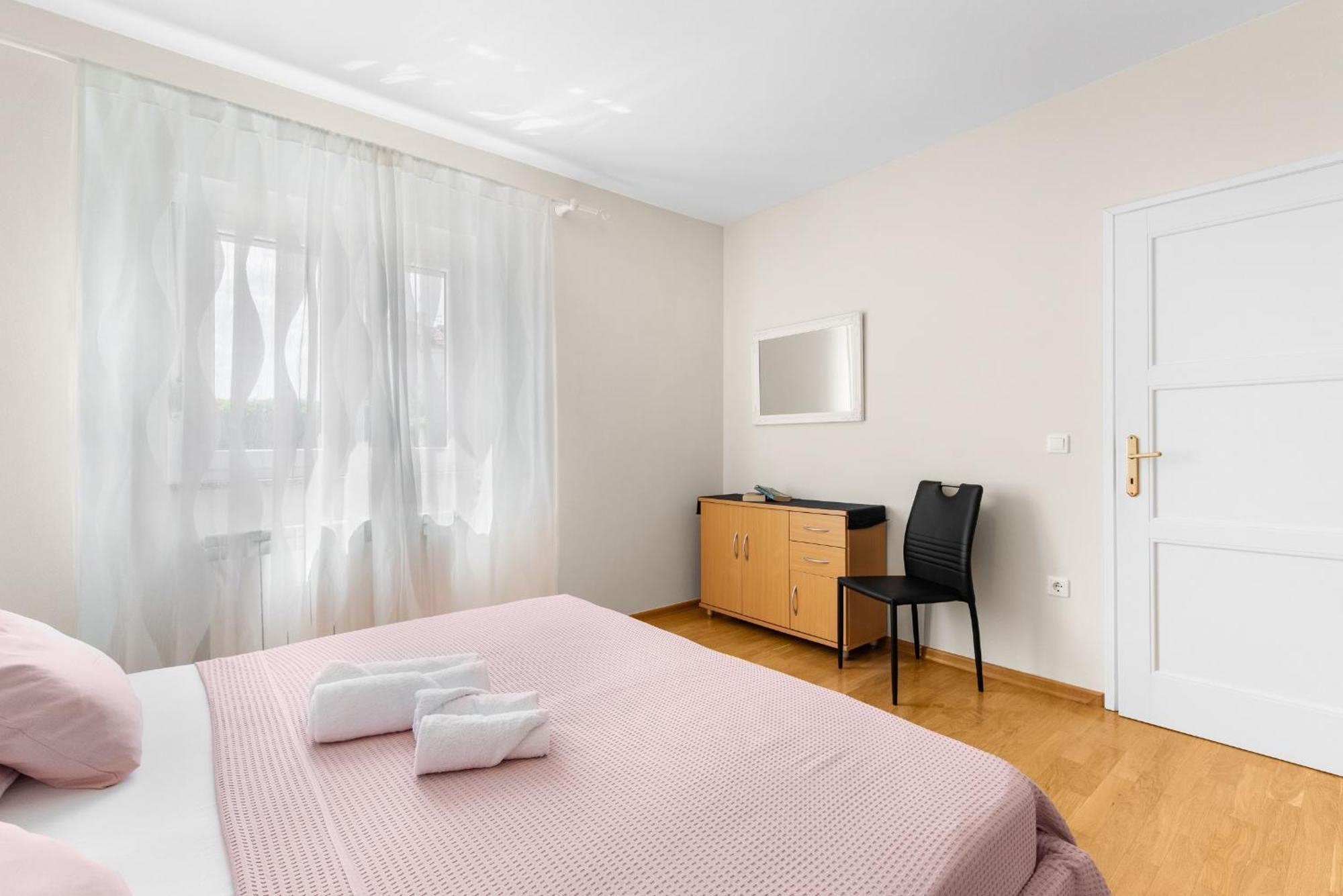 Villa Hope - Apartments With Shared Pool Porec Bilik gambar